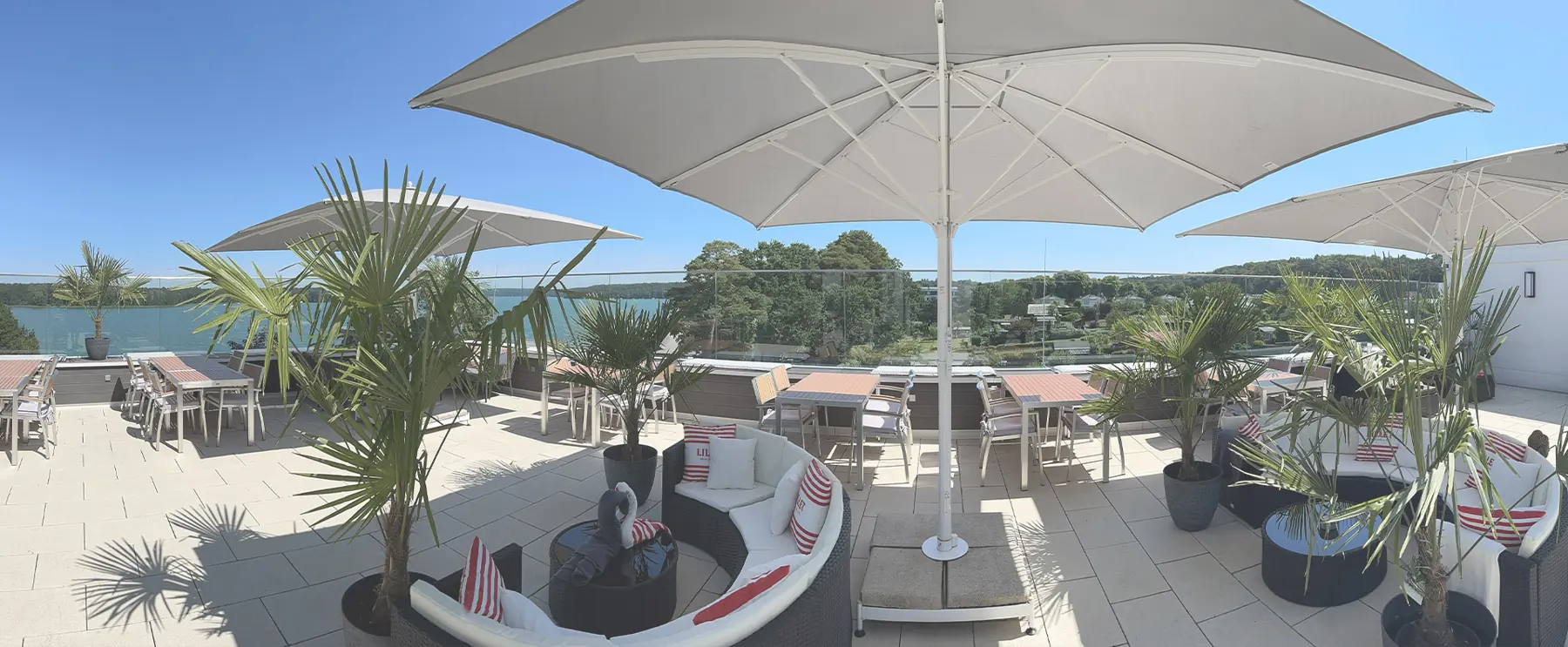 Dachterrasse mit Blick über den Werbellinsee